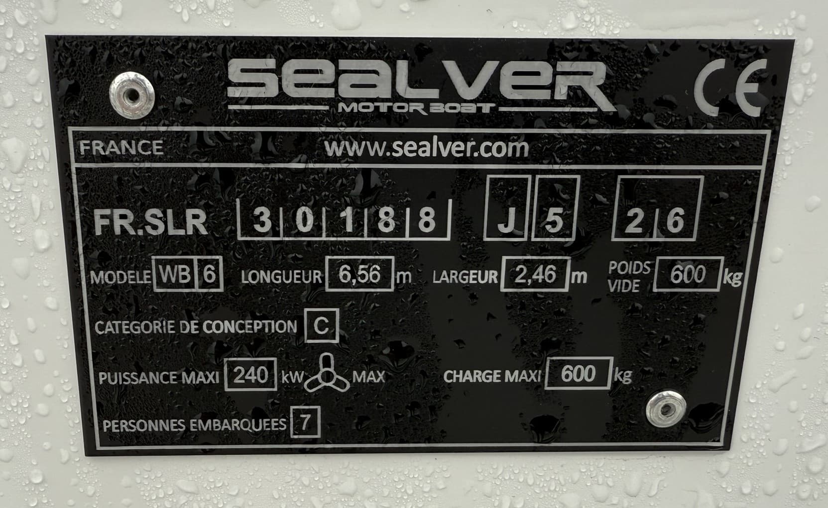 tabliczka znamionowa wave boat sealver